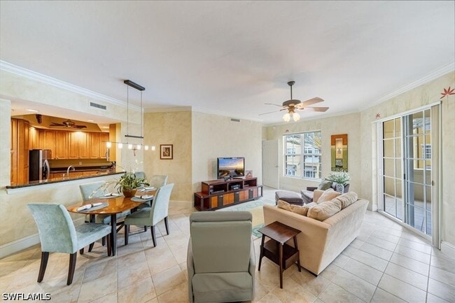 Building Photo - 5068 Annunciation Cir Unit 4210