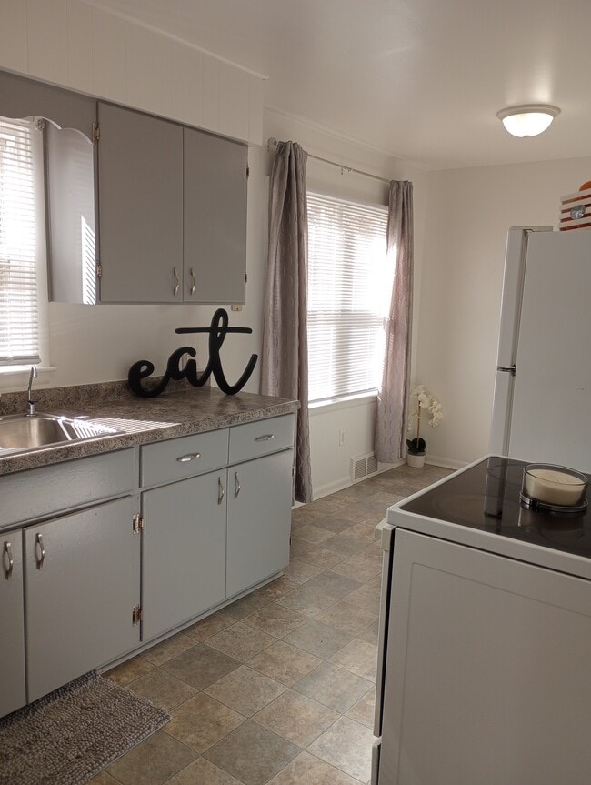 Photo - 914 Belton Ave