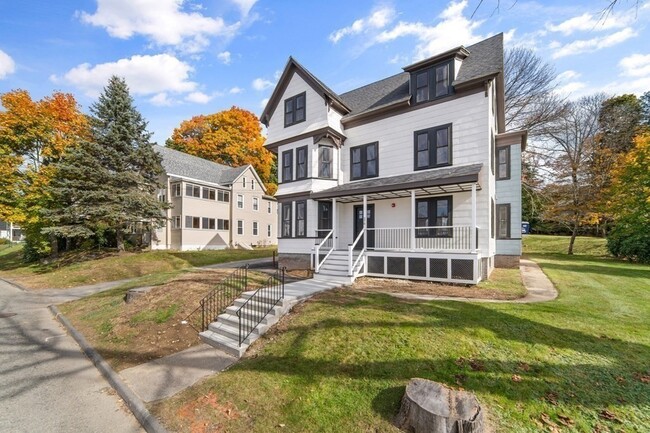 Photo - 376 Chestnut St Unit 1