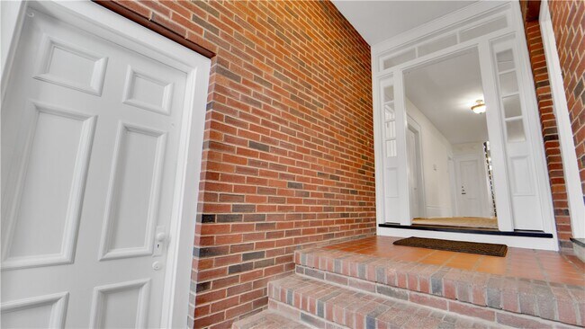 Photo - 3611 Union St