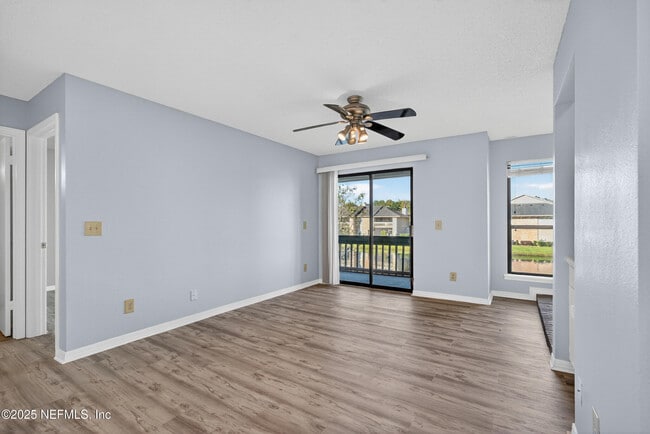 Photo - 10200 Belle Rive Blvd Unidad 212