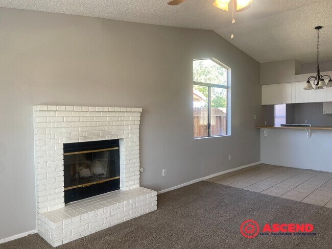 Photo - Nice Home Located in the Southwest!