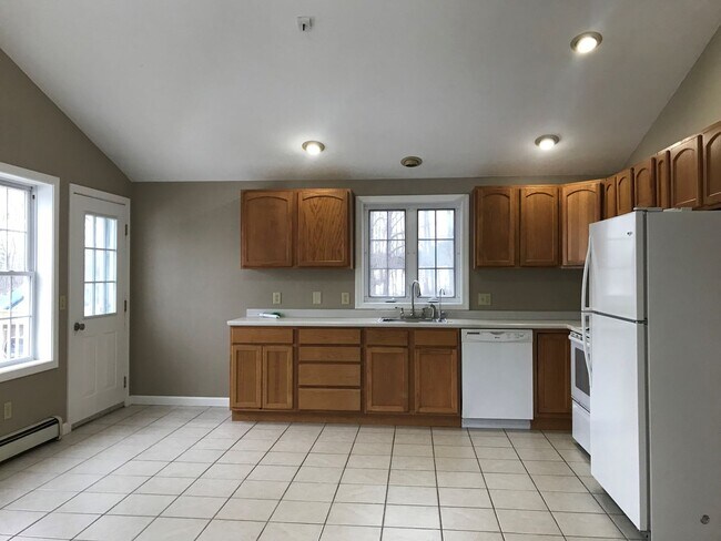 Photo - 260-B Ossipee Trail, Gorham: 3BR, 1BA Hous...