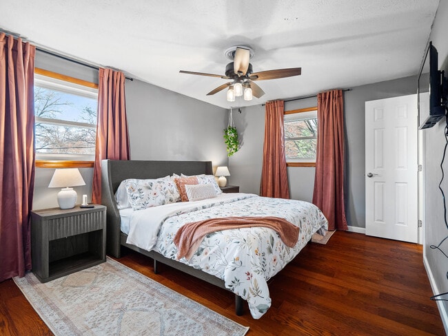 Photo - 4861 Pineview Dr Unit ID1061092P