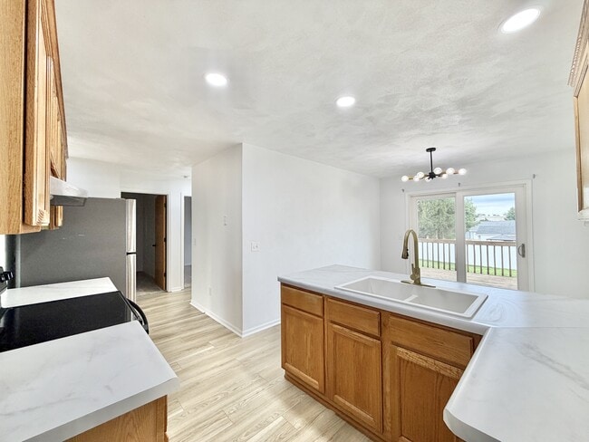 Photo - 1124-1126 Brown Dr