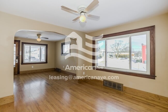 Photo - 4151 Coolidge Ave