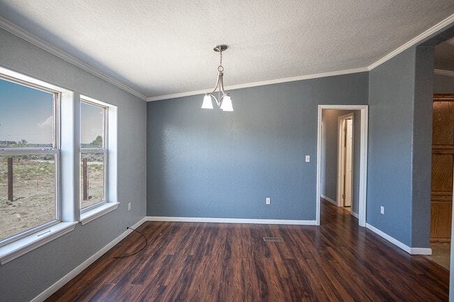 Building Photo - 49 Las Tusas Rd