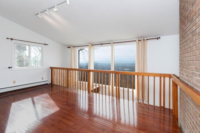 Photo - 200 Bent Tree Rd