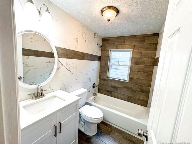 Photo - 1008 George St