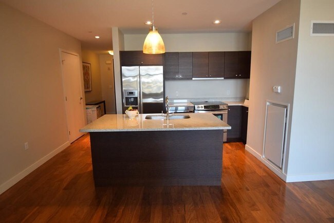 Photo - 285 Columbus Ave Unit 7