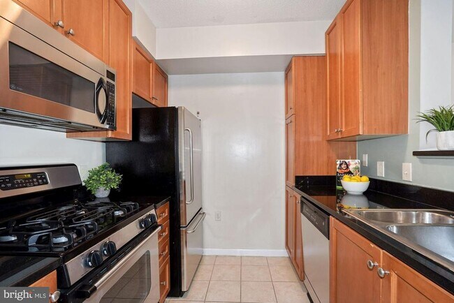 Photo - 851 N Glebe Rd Unit 1809