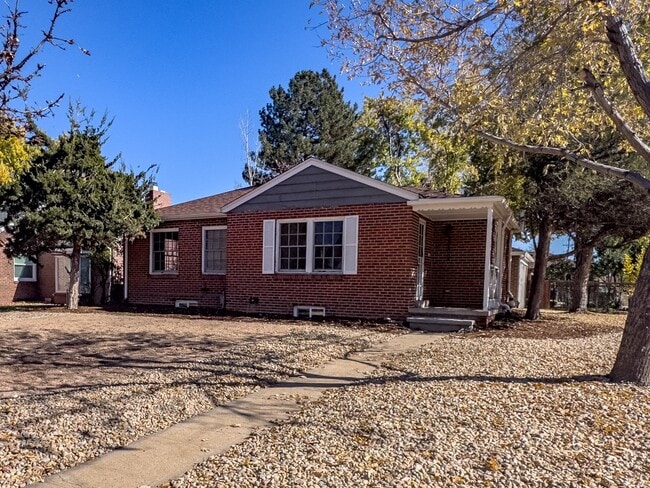 Photo - Spacious 5-Bedroom Gem on Locust Street – ...