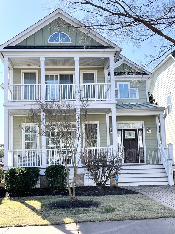 Photo - 2604 E Pembroke Ave House