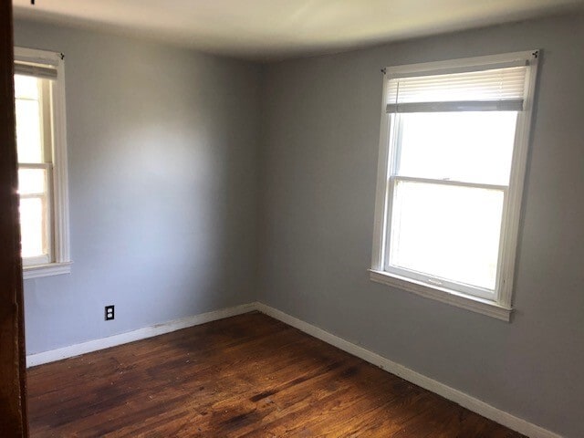 Photo - 410 E Parkland Ave