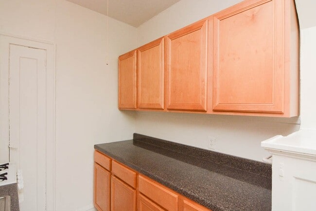 Photo - 4842 N Damen Ave Unit 104