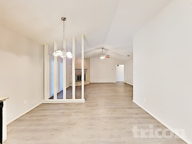 Photo - 1401 Timbercrest Dr