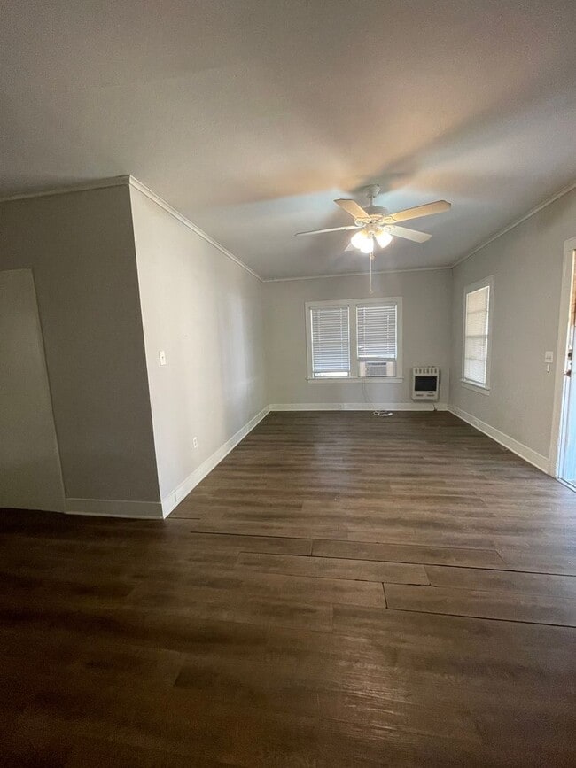 Photo - Beautiful One Bedroom Unit in Broadmoor