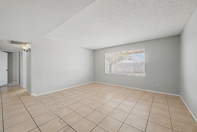 Photo - 12446 N 36th Dr
