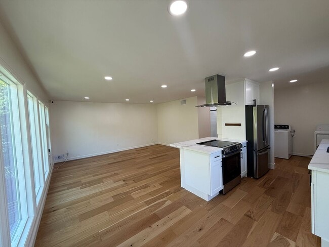Photo - LEAFWOOD CIRCLE Unidad 42 Leafwood Circe