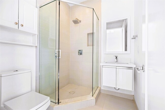 Photo - 6400 NW 105th Pl