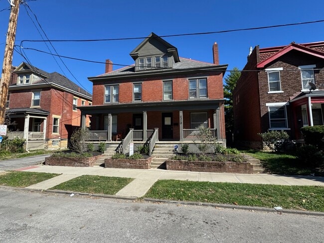 Photo - 1210 Dennison Ave Unidad 1210