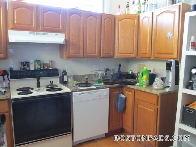 Photo - 49 Symphony Rd Unit 44