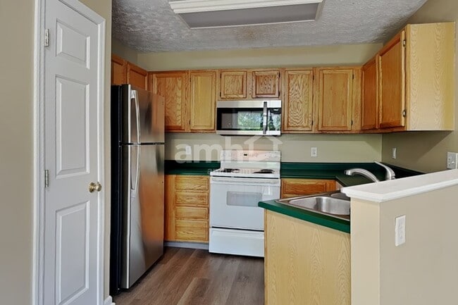 Photo - 2282 Villagewood Ct