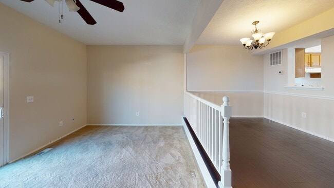 Photo - 6 Blue Sky Dr