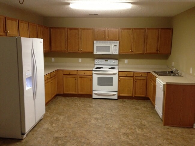 Photo - 100 Kilpatrick Ct