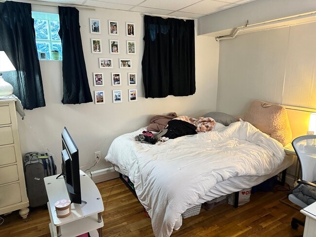 Photo - 15 Aberdeen St Unit AB