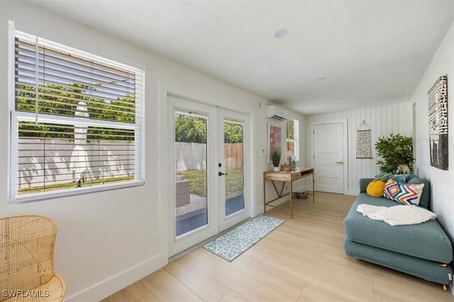 Building Photo - 4523 Fluvia Ave