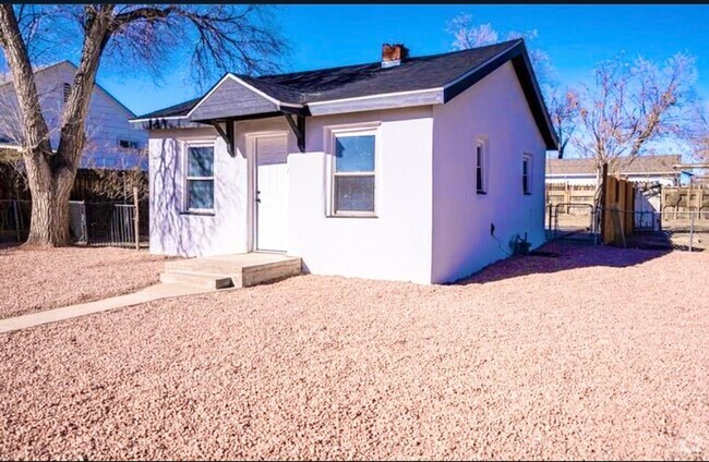 Building Photo - Cozy 1 bed 1 bath home in Pueblo $1200