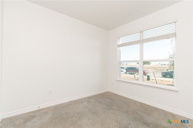 Photo - 3905 Hackberry Dr