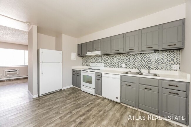 Building Photo - 2855 W Montebello-4 Unit 4 Rental
