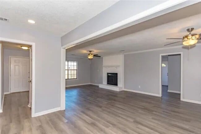 Photo - 151 Atchison Rd