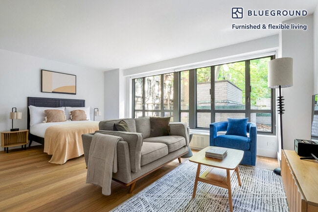 Building Photo - 501 E 87th St Rental