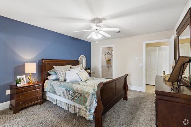 2BR, 2BA - 1,350SF - Primary Bedroom