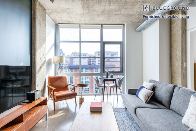 Building Photo - 1445 P St NW Rental