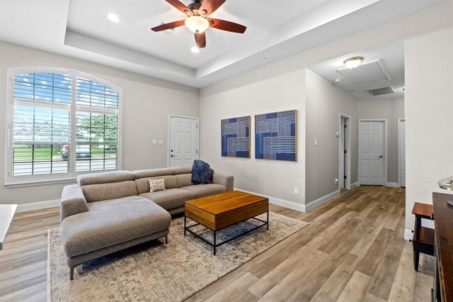 Photo - 1900 Little Elm Trail Unidad 153