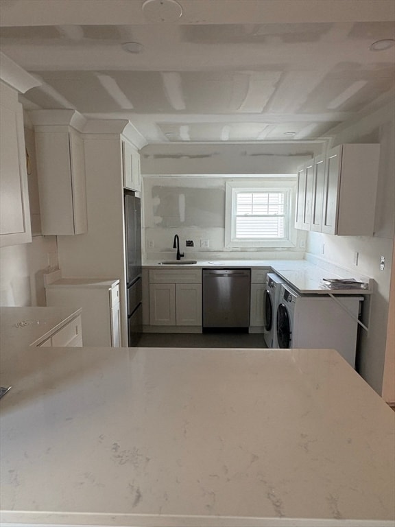 Photo - 202 Robbins St