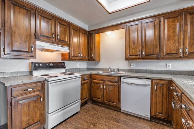 Eagle Crest Apartments