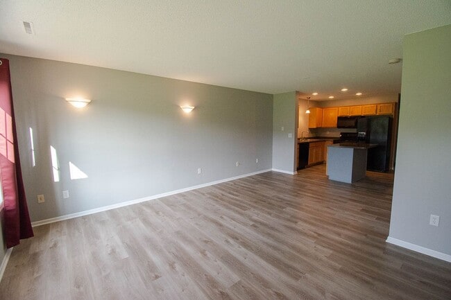 Photo - 2 Bedroom Townhome off West Circle Drive