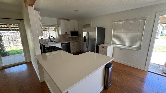 Photo - 1787 Pinon Ave