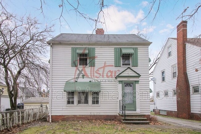 Building Photo - 3801 Woodridge Rd