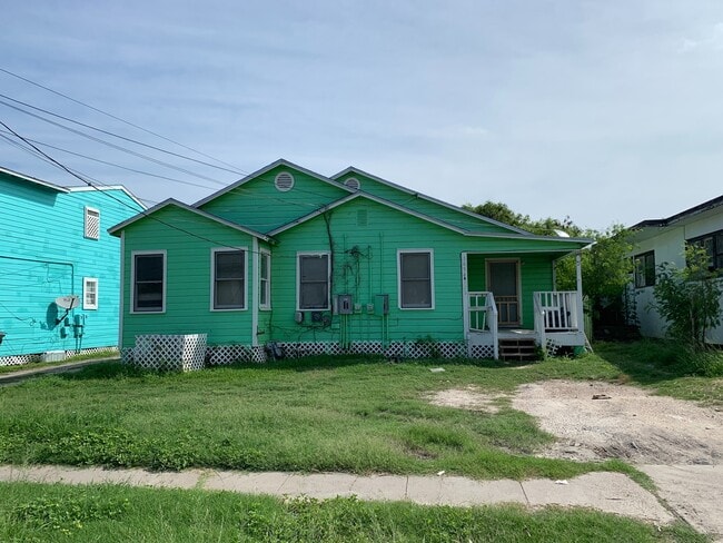Building Photo - New Rental Listing!