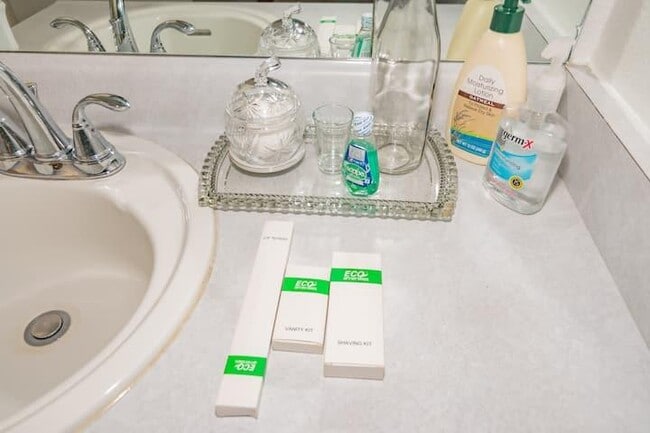 Photo - 563 Primrose Dr