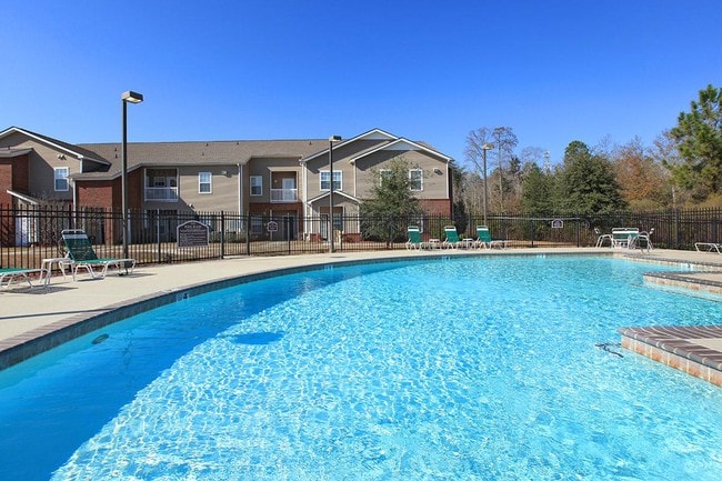 SHIMMERING SWIMMING POOL