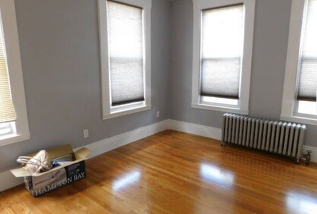 Photo - 168 River St Unit 1