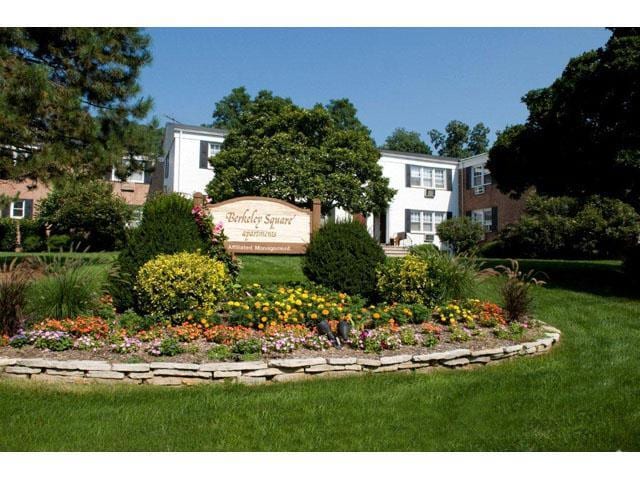 berkeley square apartments for rent in suffern ny forrent com