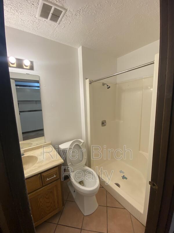 425 West Lawrence Avenue 3 Condo Condo for Rent in Springfield, IL